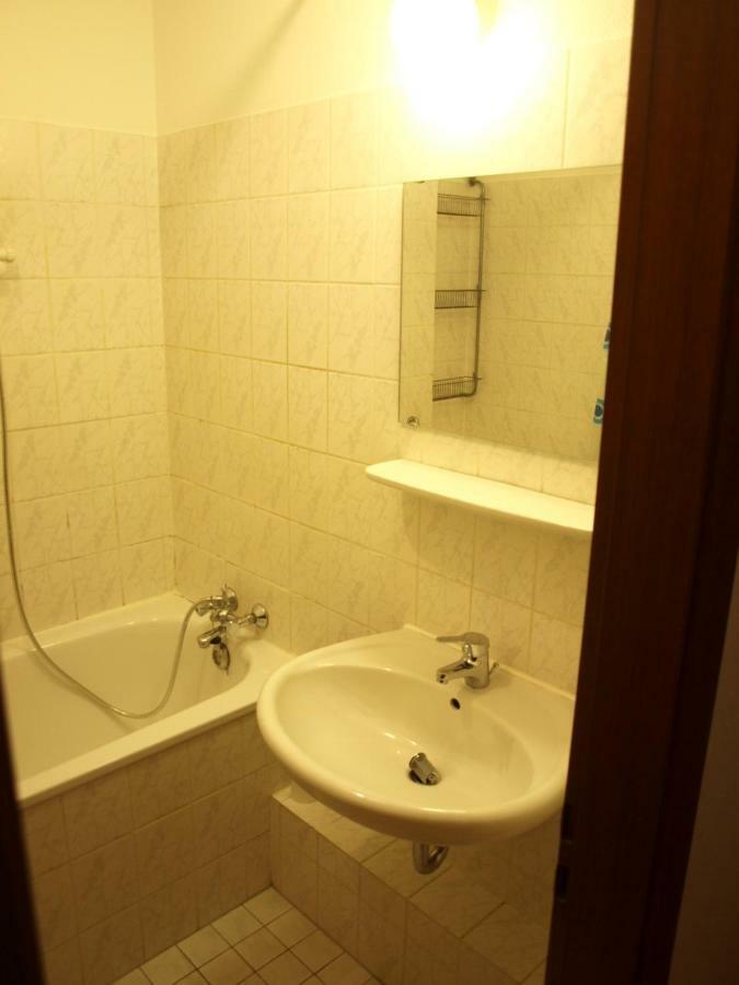 Appartment Grau Im Gruenen Mönchengladbach Εξωτερικό φωτογραφία